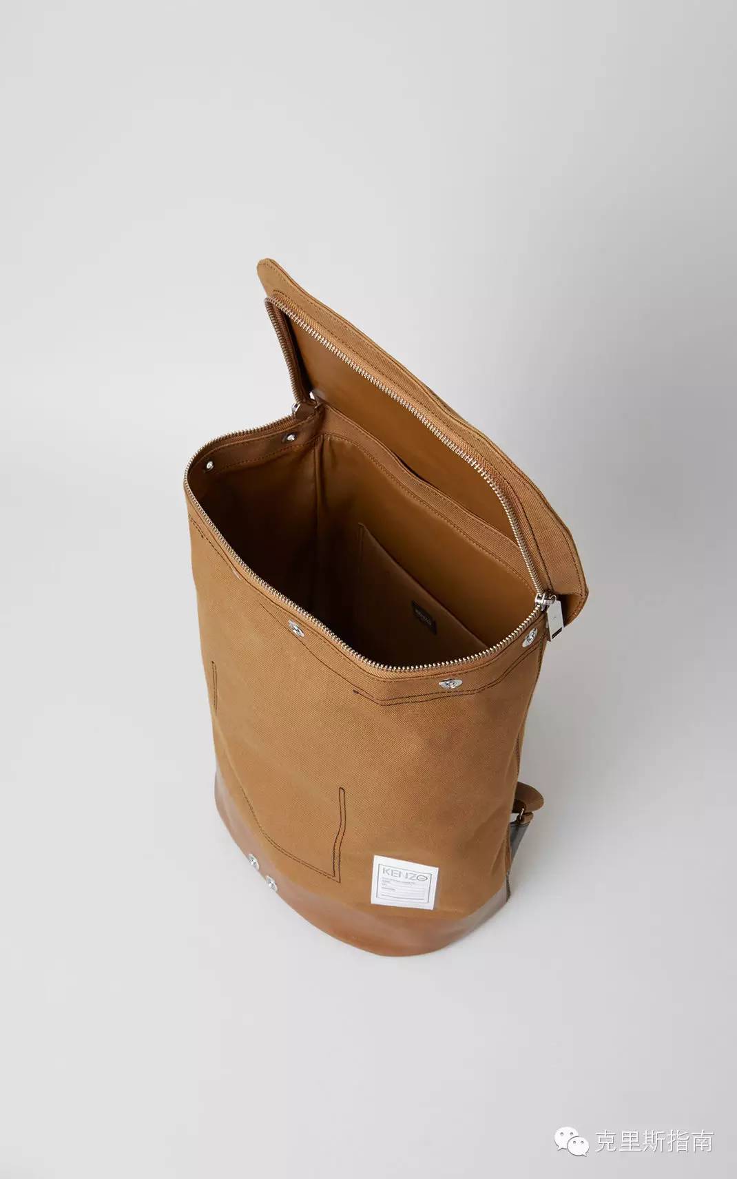 适合年轻人背的双肩包轻奢,好背又好看的双肩包