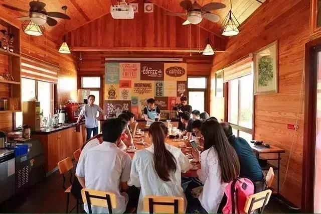 海南万宁国庆旅游攻略,万宁十大旅游必买品