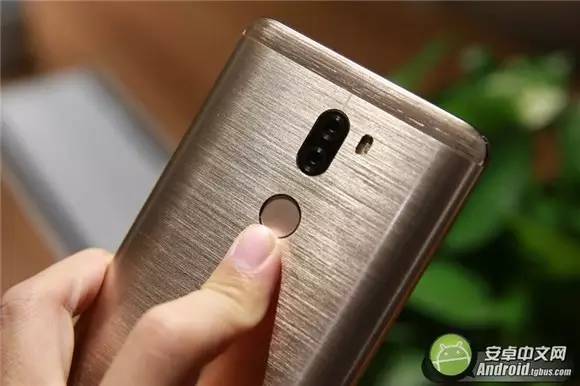 红米5splus评测,小米5splus手机型号