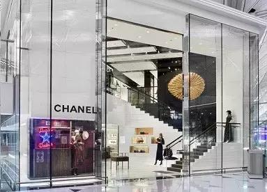 全球热门机场「免税店」购物攻略｜买对超值单品，省回机票钱