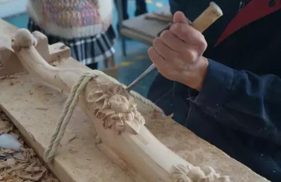 小作坊沙发和品牌店沙发区别,品牌店的杂牌沙发