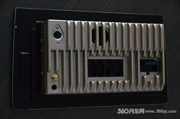 不务正业的音乐导航？行影通高通八核V2版导航测评