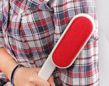 猫咪为什么会掉毛呢及如何清理掉落的猫毛？