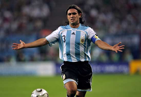 足坛76人球星汇总,足坛76年黄金一代