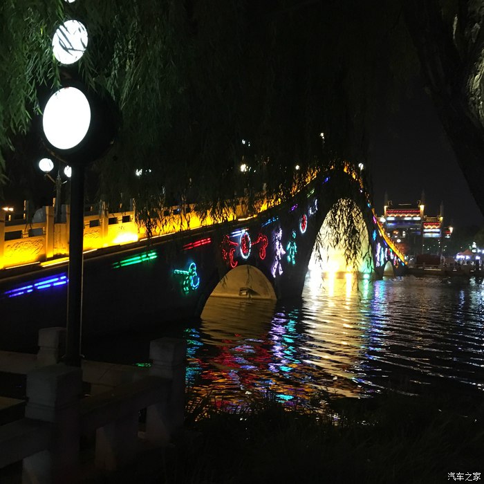 圆梦ING陪老爸赴唐山感受《圆梦威利斯》拍摄