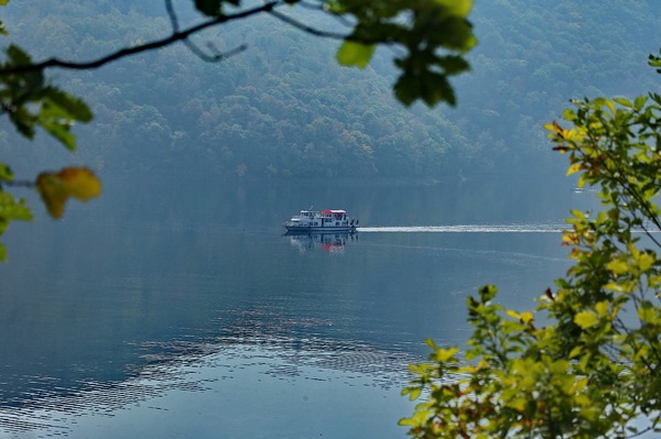 吉林白山附近有什么风景区,吉林有山有水的旅游景点
