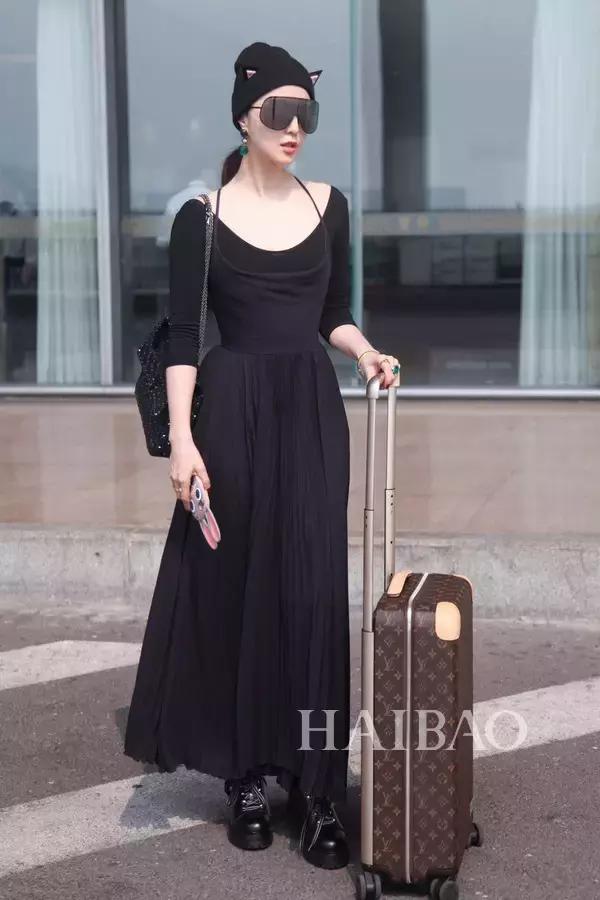 周冬雨和杨紫的区别,周冬雨和杨紫谁更漂亮