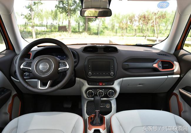 广汽菲克jeep18款自由侠,广汽菲克jeep自由侠2017价格