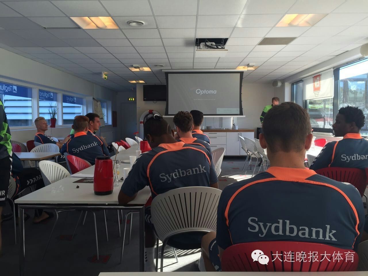 郭辉大连教练视频,郭辉现在在哪当教练