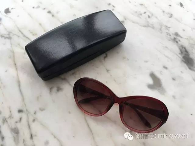 潮流博主包里有什么,我的时尚包里有什么