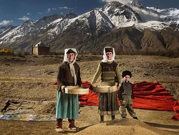 看头条后天就能从克拉玛依坐火车到喀什啦！