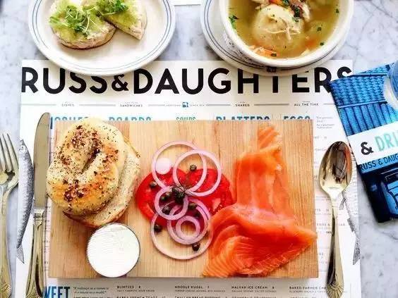 在上海怀念成都,在上海想念自己的故乡