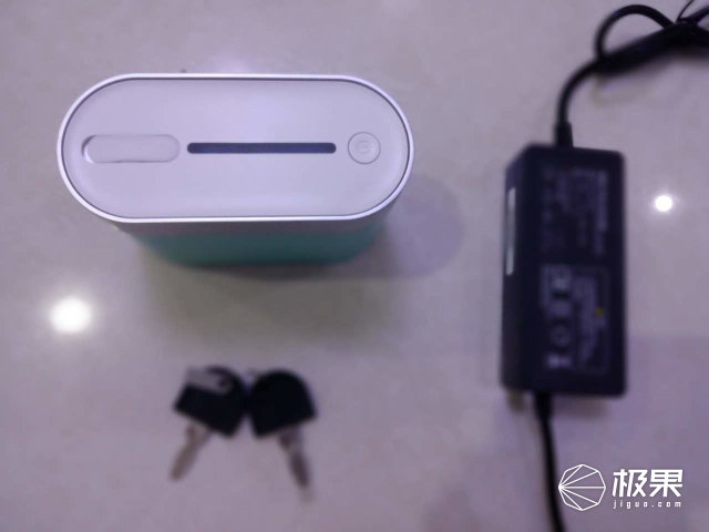 能续航200km的电动折叠车,续航长的小型折叠两轮电动车