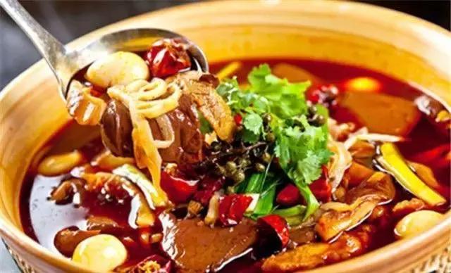 重庆美食爆辣火锅,重庆美食大快朵颐