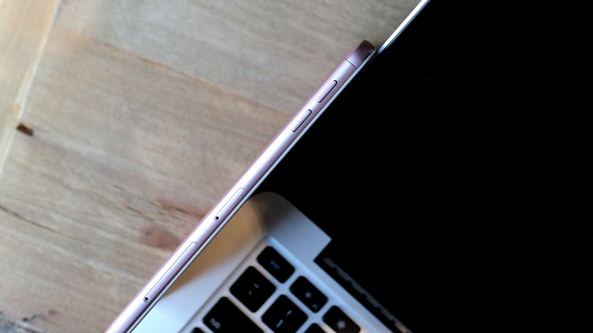 三星盖乐世on7几个颜色,三星盖乐世on72016开箱上手