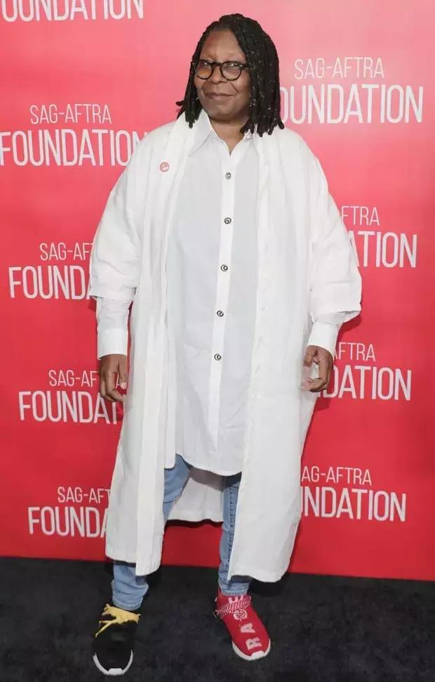 鐞冩槦涓婅剼nikefog,nikemag浣庡府