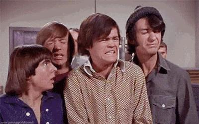 唐嫣一身潮装启程巴黎看秀,唐嫣山寨高定