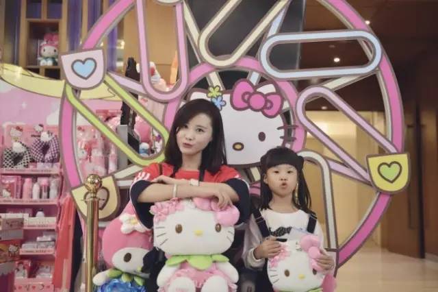 姐妹亲子装怎么拍,亲子装的闺蜜照