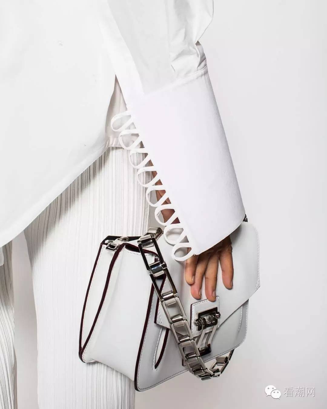 是时候来一发“简约”，治疗你内心的复杂和烦躁