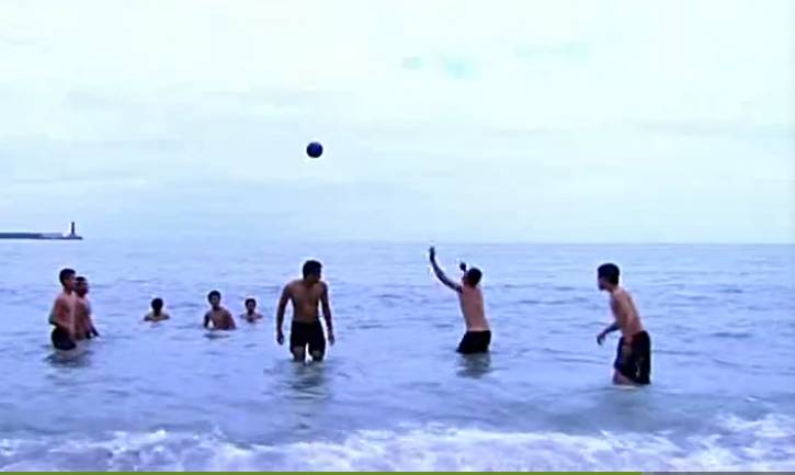 想走出“国足阴影”？这群热血燃梦的足球小将能帮你