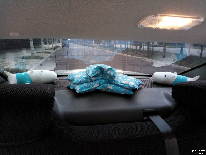 新款标致301幸福版,标致301旅行