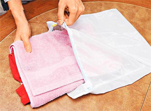 真丝丝巾的正确系法,真丝丝巾保养