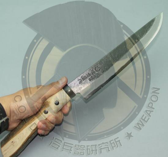 正面对抗熊的武器,什么武器能对抗熊