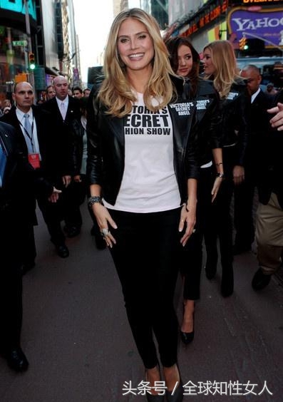 米兰达可儿维密走秀2009,维密2009大秀完整版中文字幕