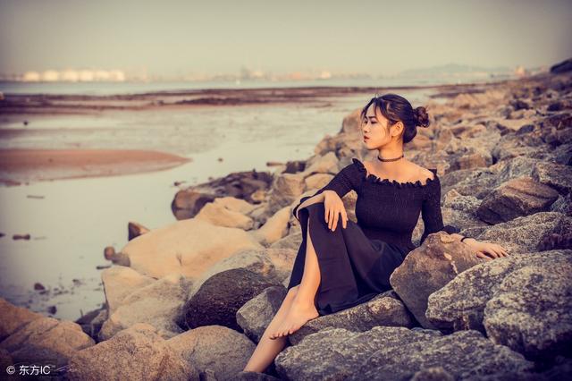 小说：我只是你的治疗师，我的私人生活，希望你别多管闲事