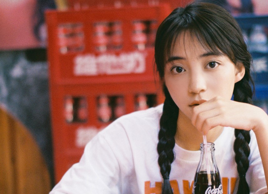 小说：逆天！纨绔大少率人威胁倾城美女，却被穷小子收拾惨了