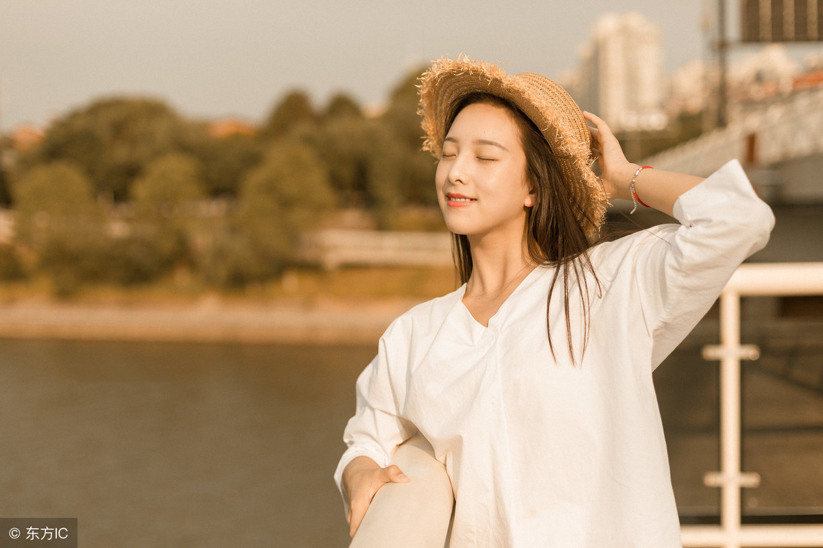 有佣兵团的小说,小说里有战虎佣兵团