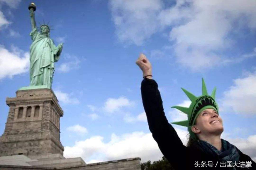 出国留学读什么专业最坑,出国留学镀金去哪个国家