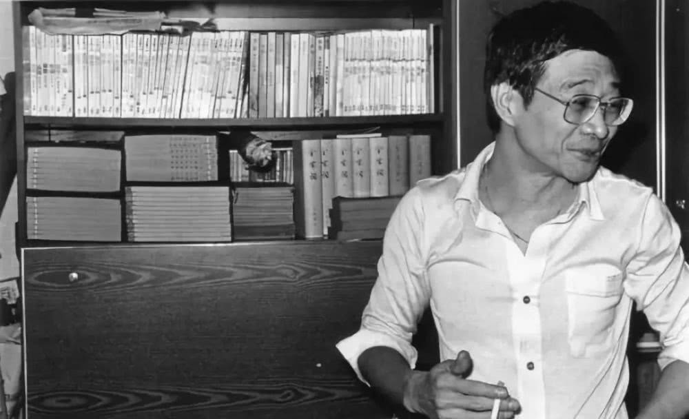 倪匡当年为什么去香港,倪匡回过内蒙吗