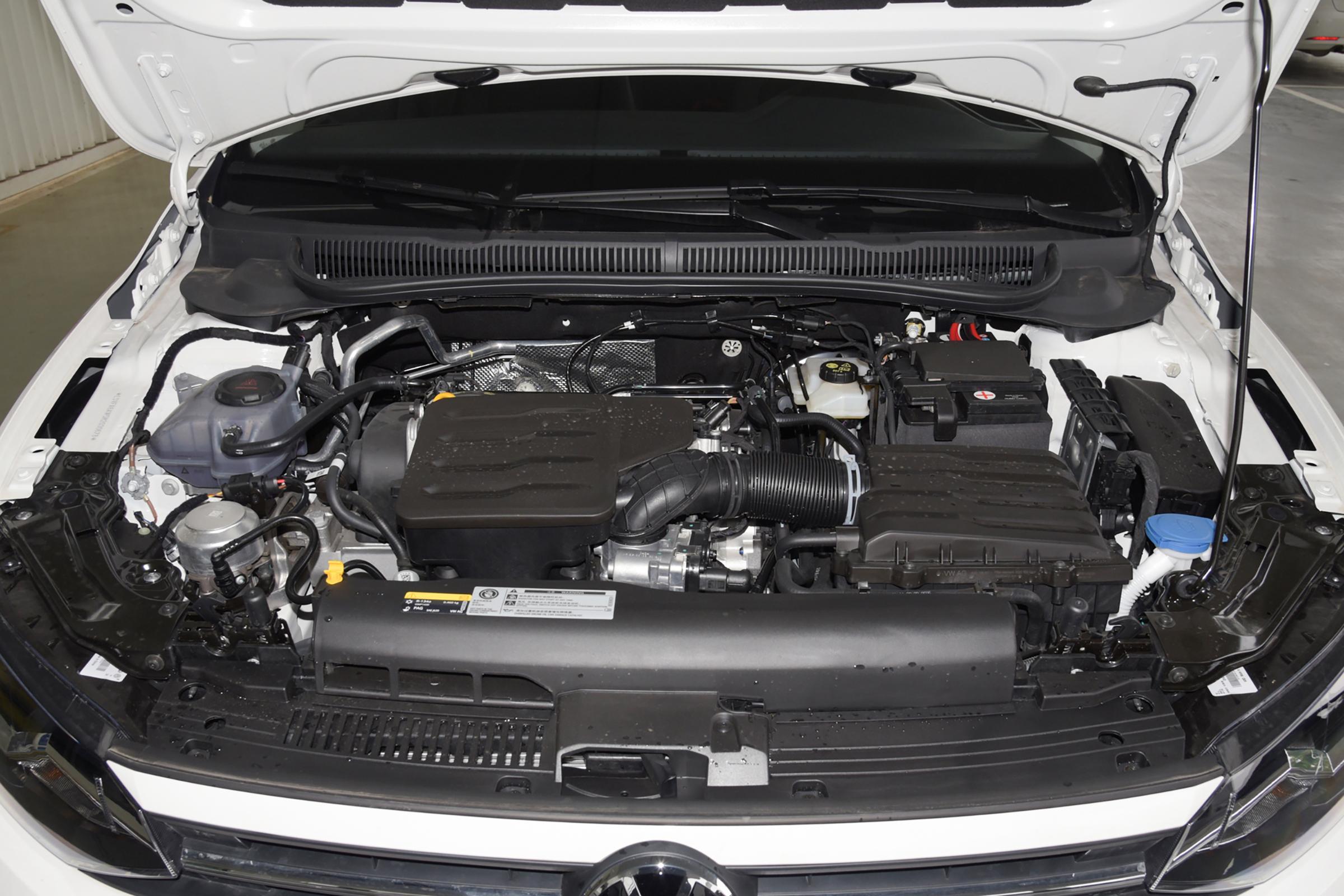 大众polo这个车怎么样,大众polo和致炫选哪个