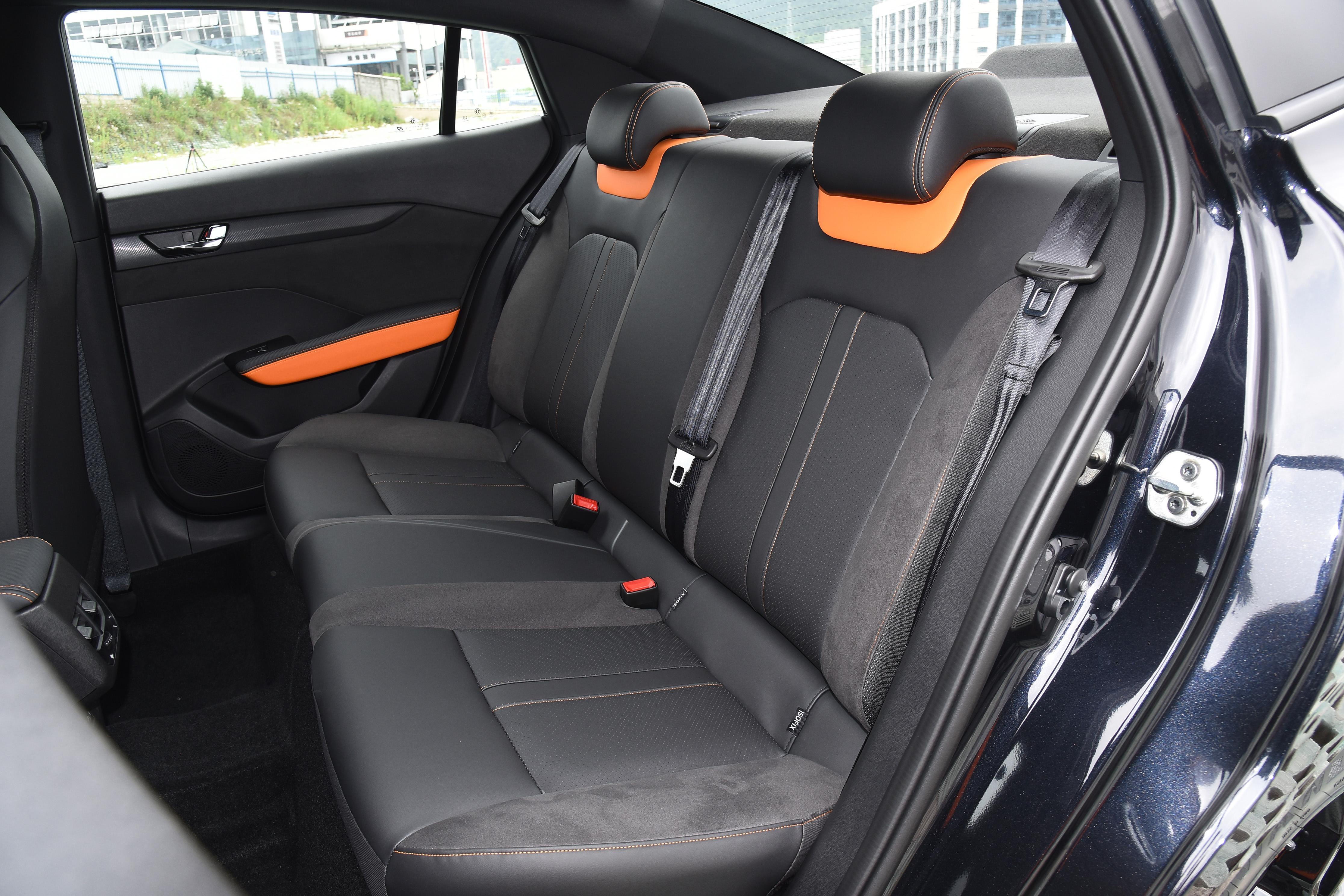 东风风神新奕炫售价多少钱,东风风神奕炫冠军版底价