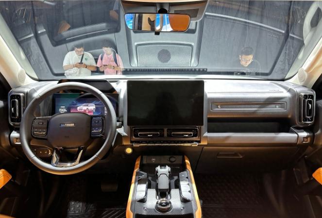 捷途旅行者和哈弗猛龙实车对比,哈弗猛龙对比捷途旅行者怎么选