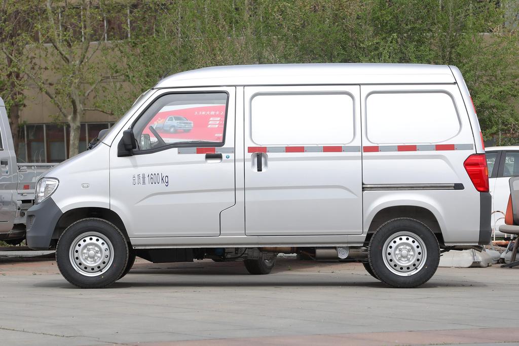 五菱之光做什么生意,五菱车怎么样五菱之光缺点与优点