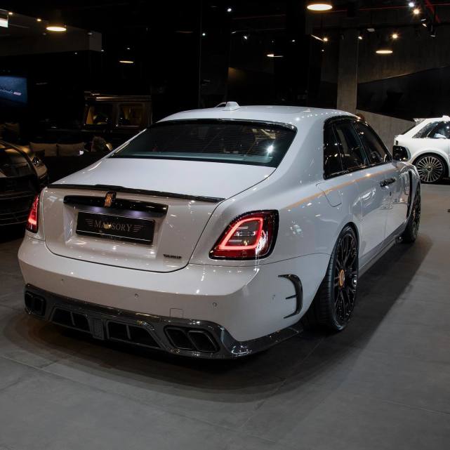 迪拜mansory库里南,mansory迪拜