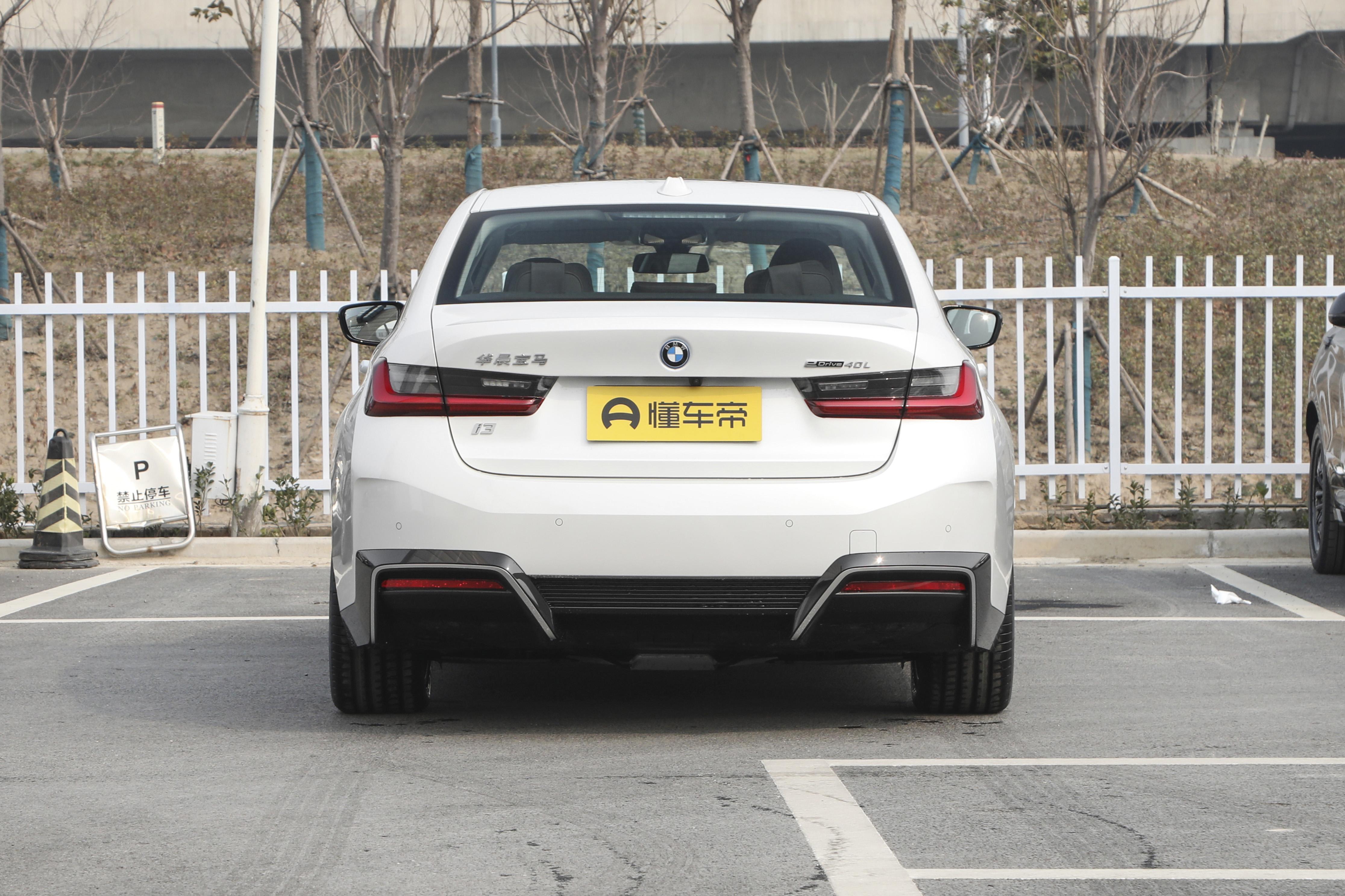 难分伯仲宝马3系对比凯迪拉克ct5,宝马i3纯电和凯迪拉克ct5怎样选