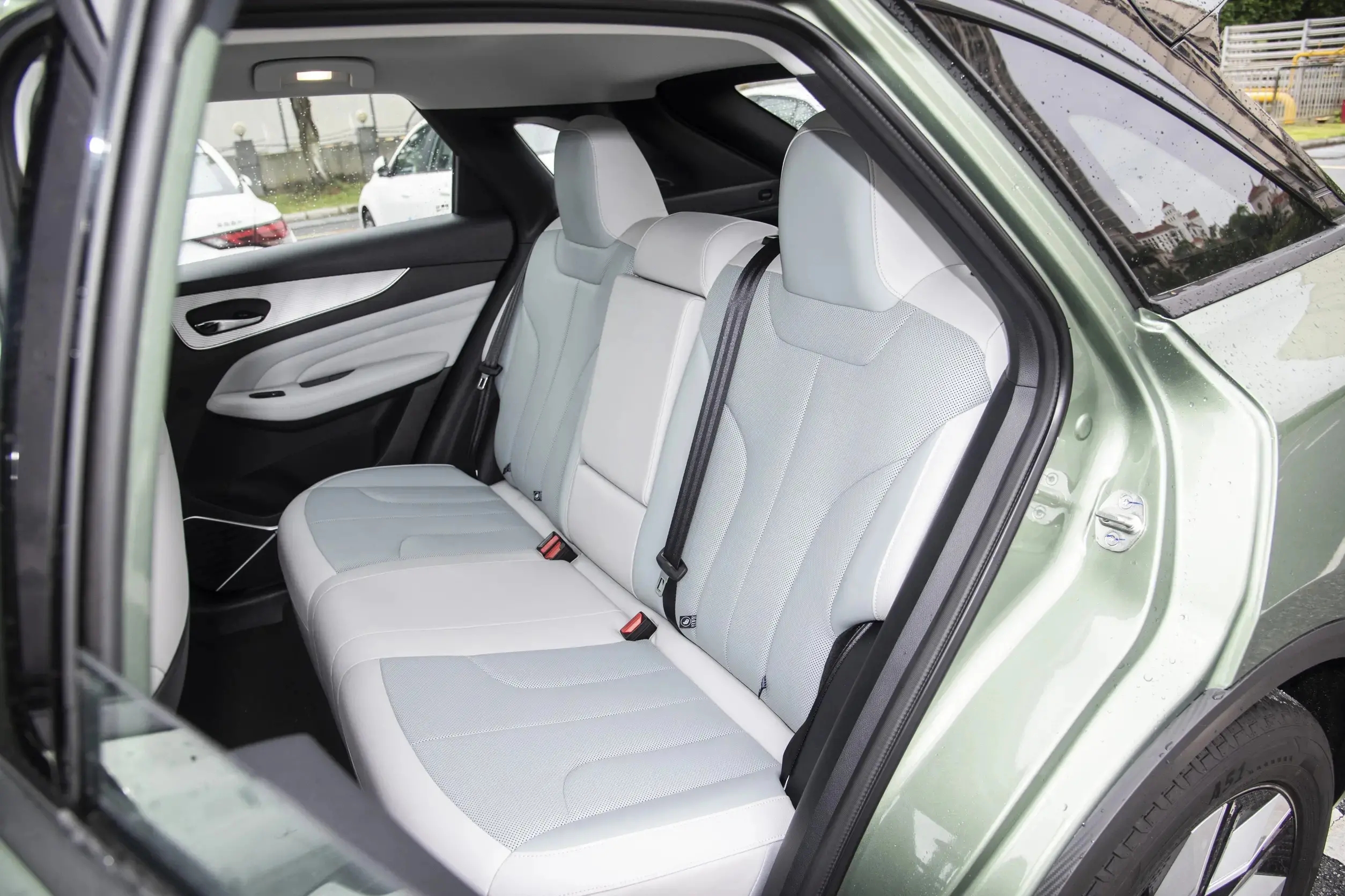 启辰大VDD-i超混动上市，1.5T插电混动，售价11.89-14.99万元