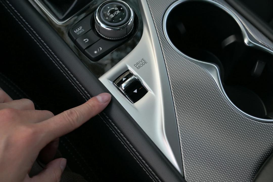 英菲尼迪q50二手车可以入手吗,英菲尼迪q50二手车值得入手吗