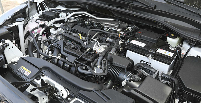 买长安cs75plus还是买卡罗拉锐放,新款丰田卡罗拉锐放2022款落地价