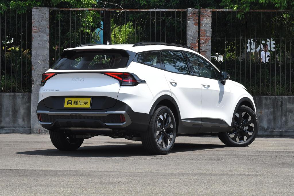 起亚狮铂拓界兼顾舒适与操控,起亚狮铂拓界正常开省油模式