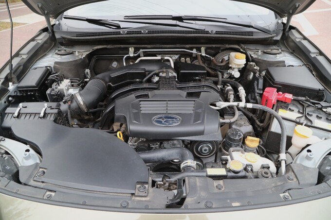 陪朋友去斯巴鲁店看傲虎，我不仅被“打脸”还种草变“粉”了