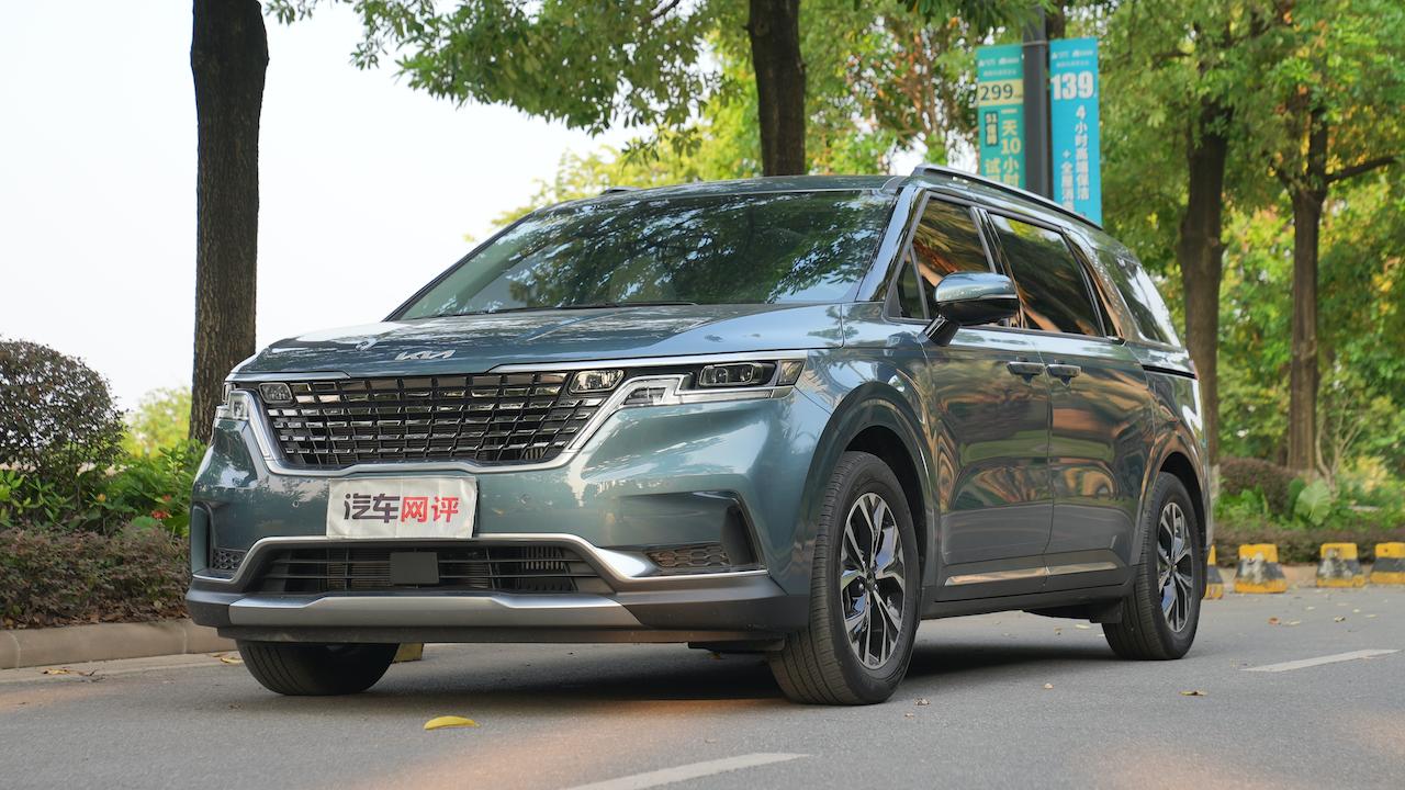 空间大,质感佳!试驾起亚嘉华,实力超名气的“沧海遗珠”