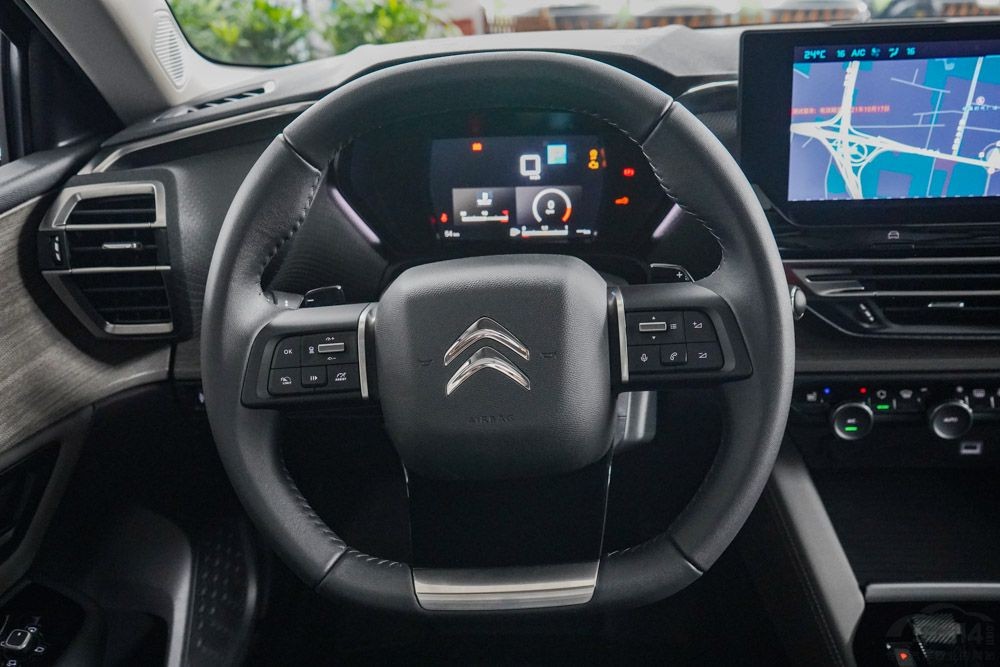 雪铁龙是否能依靠凡尔赛c5x翻身,雪铁龙凡尔赛c5x和长安cs75plus