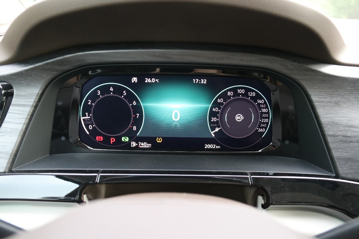 探店2022款上汽大众新威然,上汽大众新威然2022最高配置