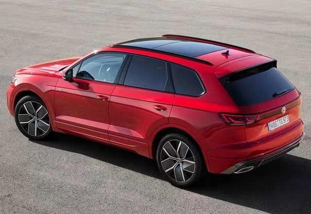 大众新款途锐对比国产宝马x5,大众途锐2018款和宝马x5怎么选