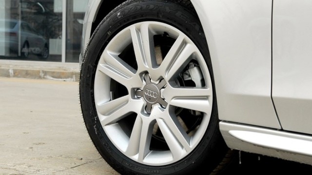 2010奥迪a4l二手车值得入手吗,四代奥迪a4二手价格