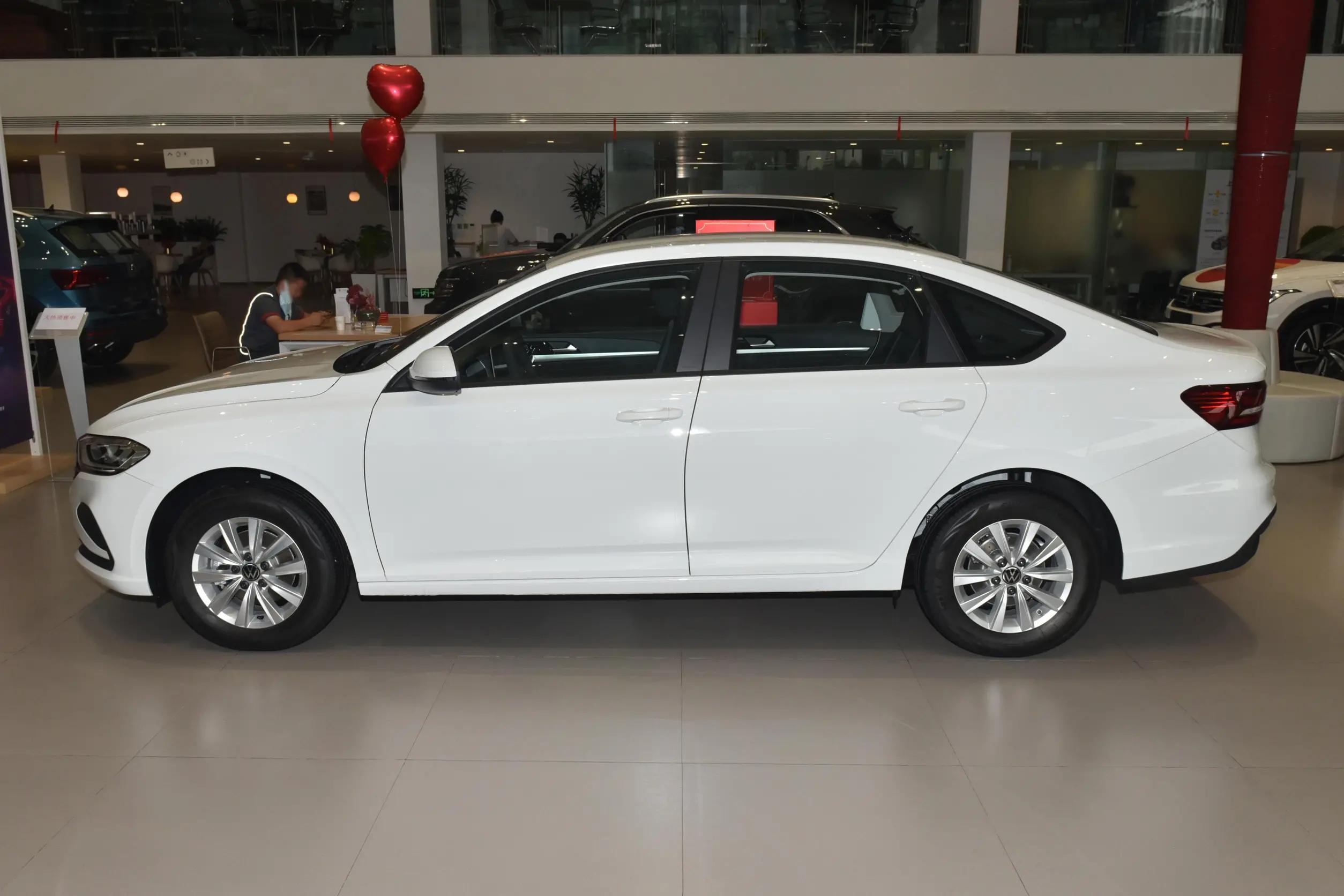 油耗低高性价比车,油耗低性价比高